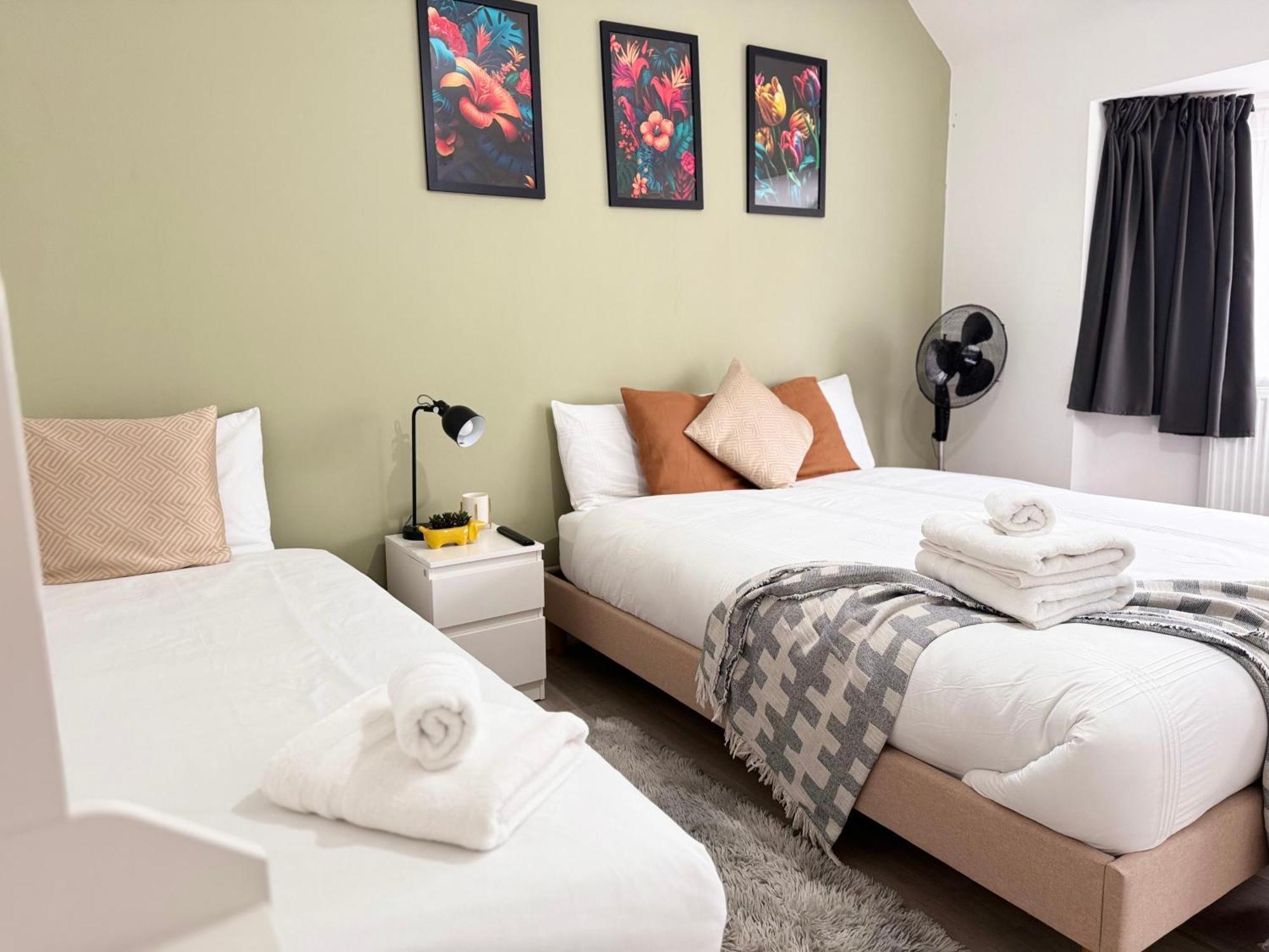 Charming Studio 30Min To Central Londra Esterno foto